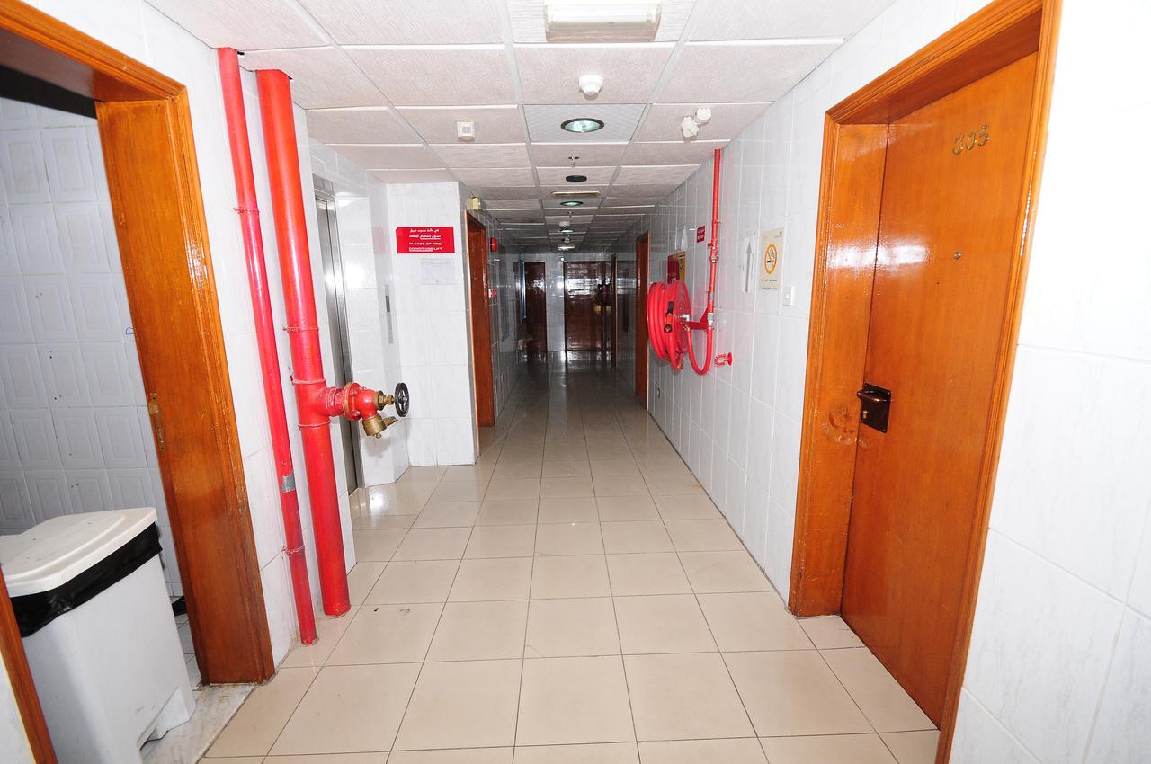Al Qaid Hotel Дубай Экстерьер фото